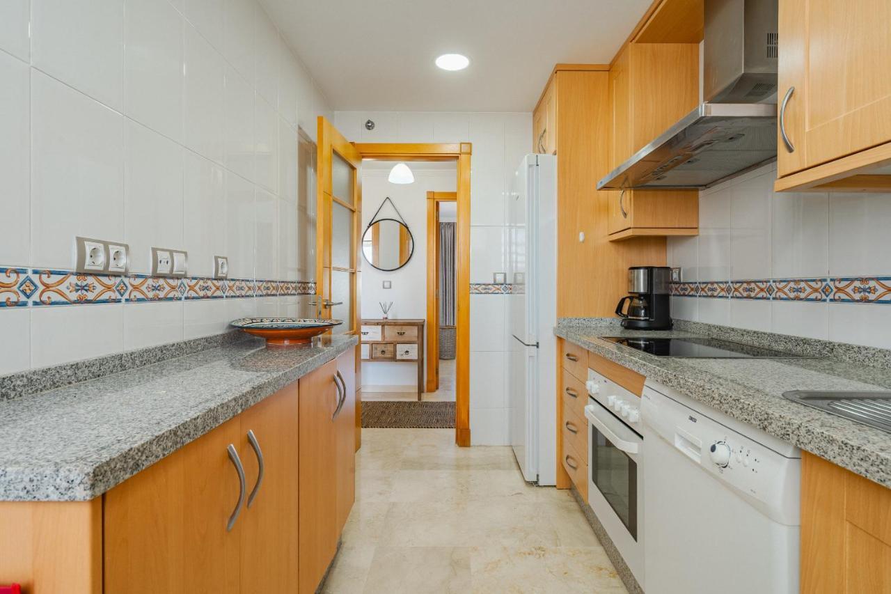 11 Modern Apt With Sea Views, Two Poolareas, Close To Parks & Beaches Manilva公寓 外观 照片